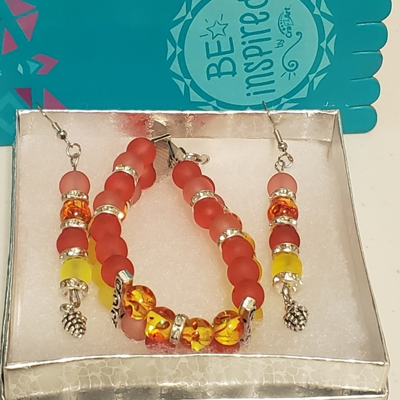 Custom Jewelry Set - Picture 2 of 4